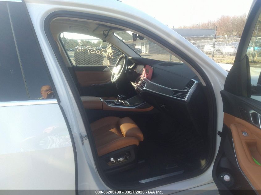 2022 BMW X7 XDRIVE40I 5UXCW2C00N9J30008