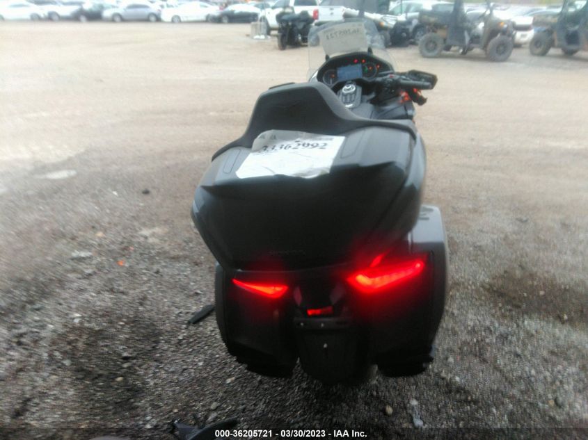 2021 HONDA GL1800 D JH2SC7953MK300558