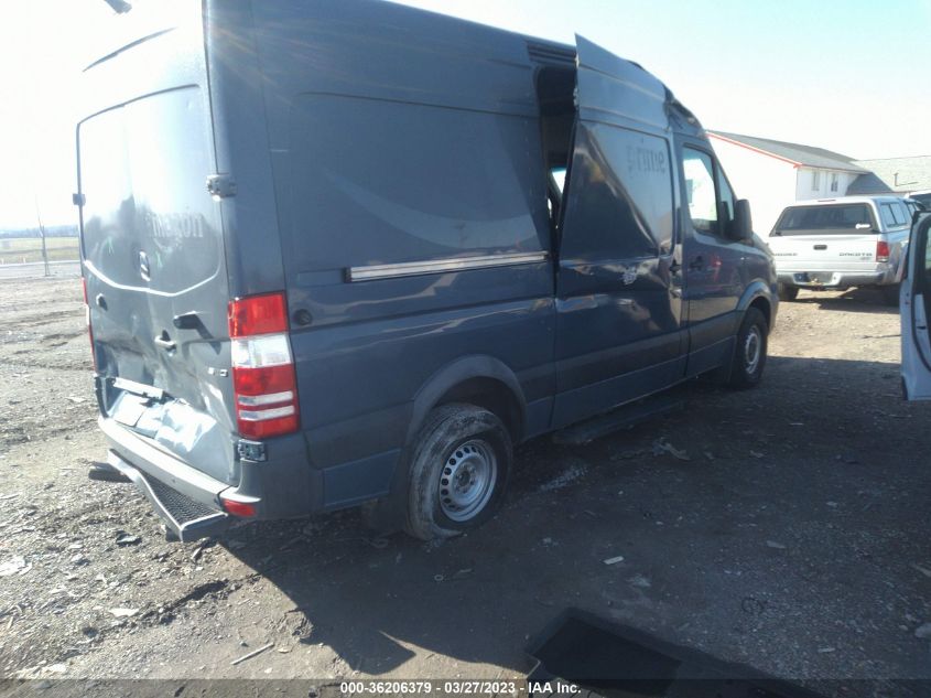 2018 MERCEDES-BENZ SPRINTER CARGO VAN - WD3PE7CD6JP630678