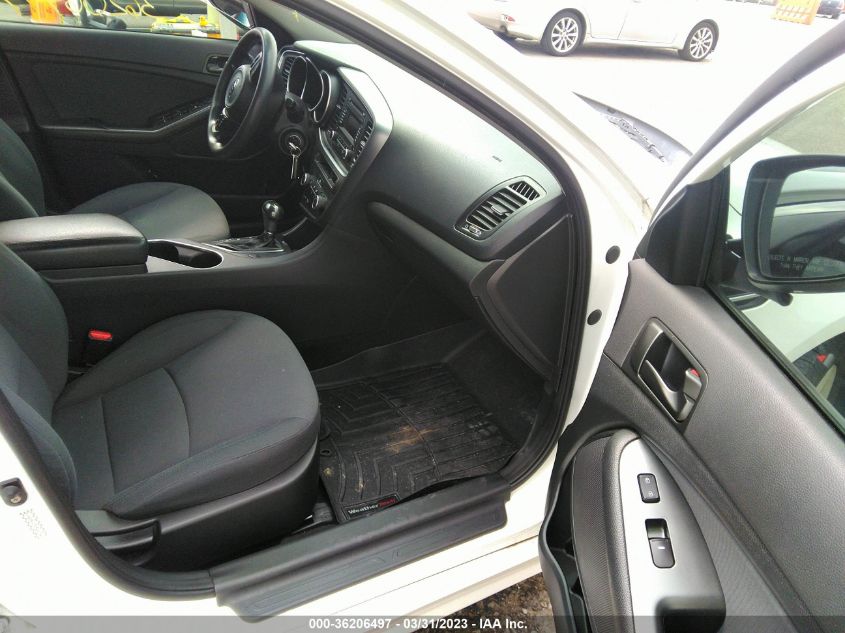2015 KIA OPTIMA LX - KNAGM4A79F5640254