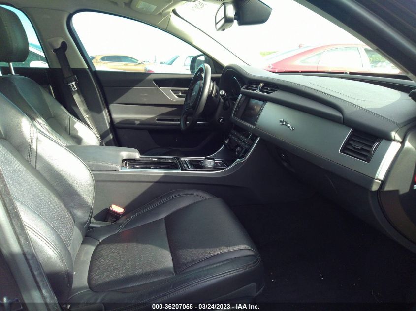 2016 JAGUAR XF 35T PRESTIGE - SAJBE4BV8GCY14112