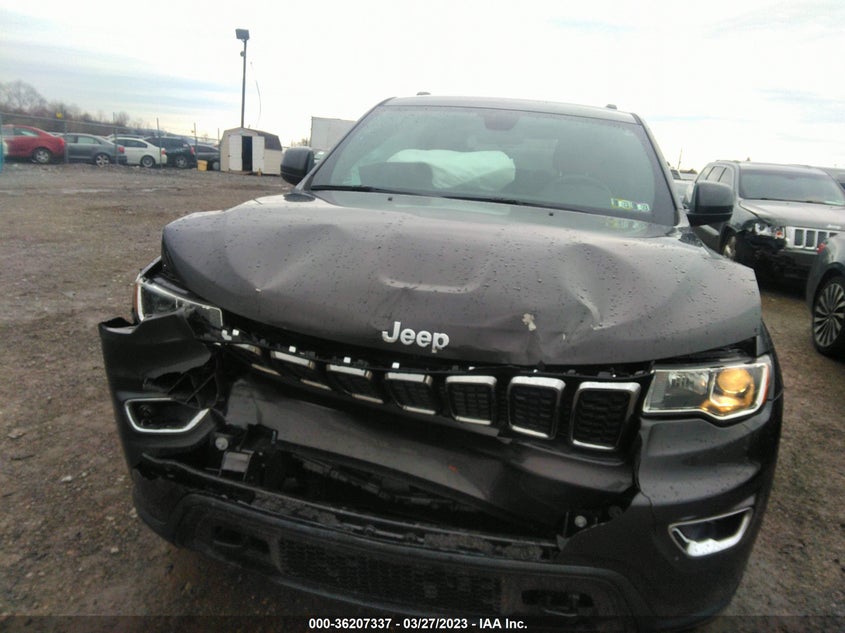 VIN 1C4RJFAG9KC845708 2019 JEEP GRAND CHEROKEE LAREDO E