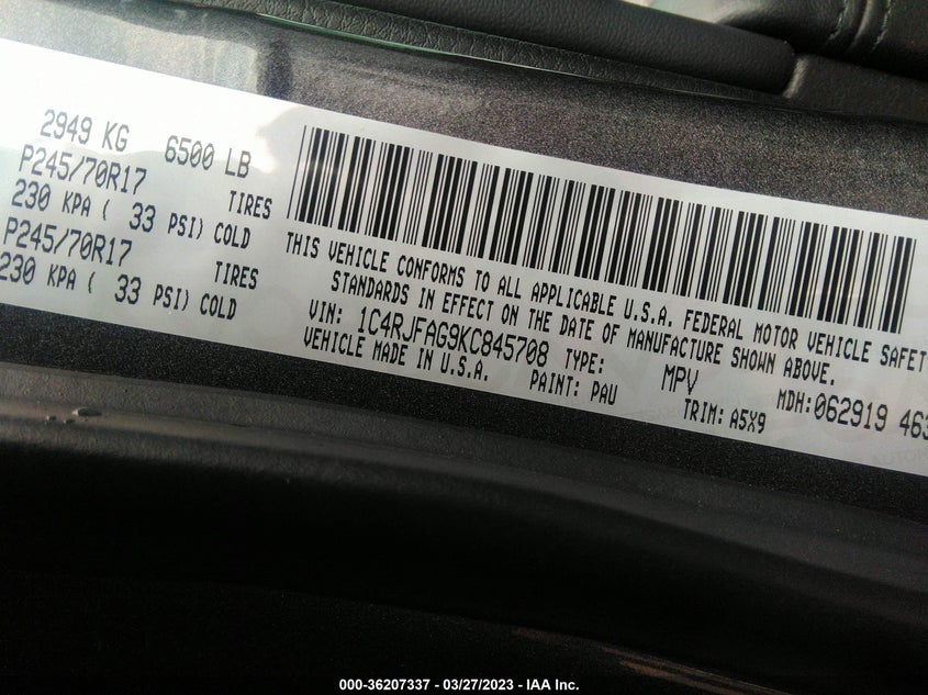 VIN 1C4RJFAG9KC845708 2019 JEEP GRAND CHEROKEE LAREDO E