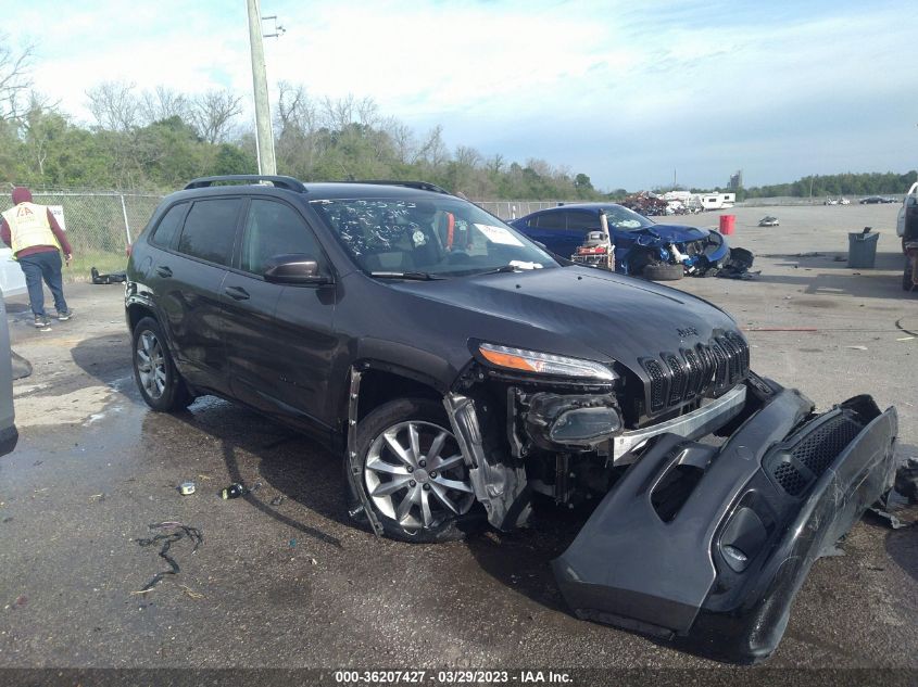 1C4PJLCB5JD588188 JEEP CHEROKEE LATITUDE TECH CONNECT 2018