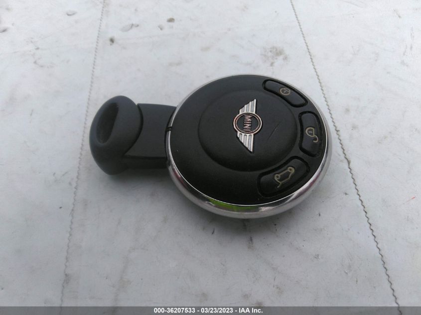 2013 MINI COOPER HARDTOP - WMWSU3C58DT687395