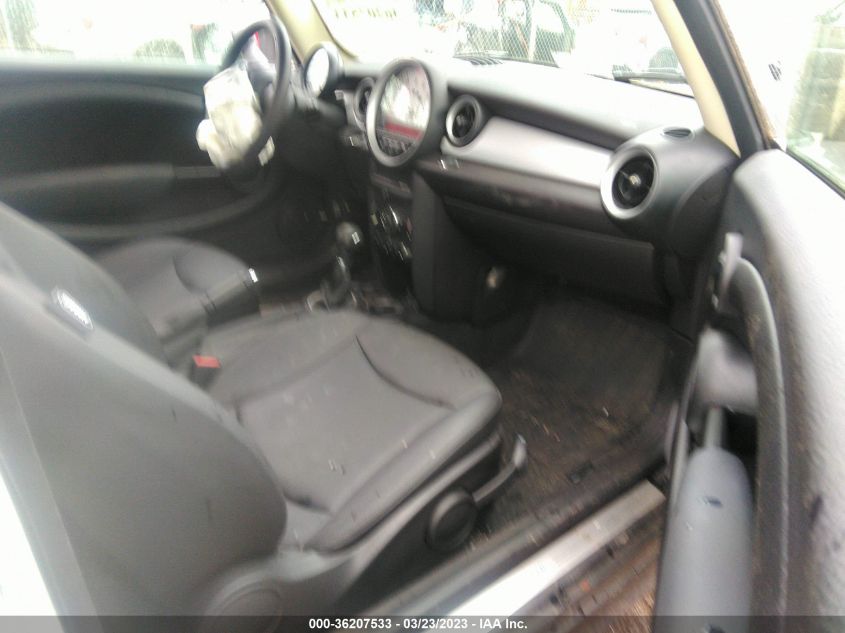 2013 MINI COOPER HARDTOP - WMWSU3C58DT687395