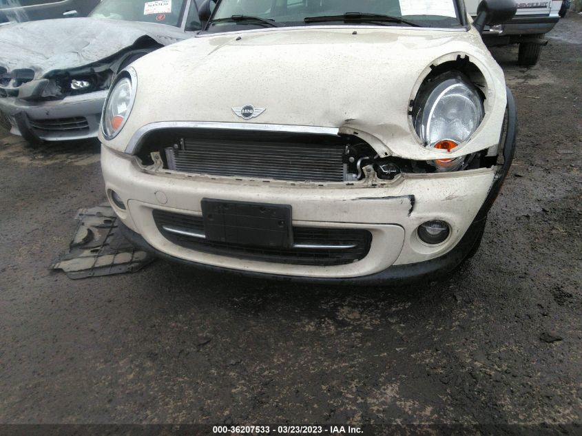 2013 MINI COOPER HARDTOP - WMWSU3C58DT687395