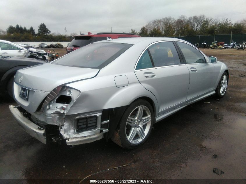 2013 MERCEDES-BENZ S 550 WDDNG7DB7DA527755