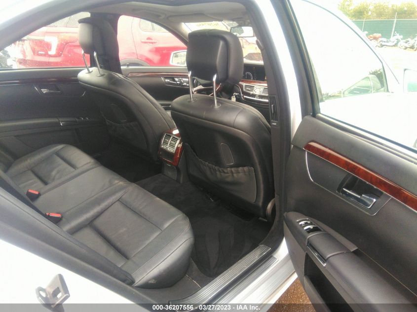 2013 MERCEDES-BENZ S 550 WDDNG7DB7DA527755
