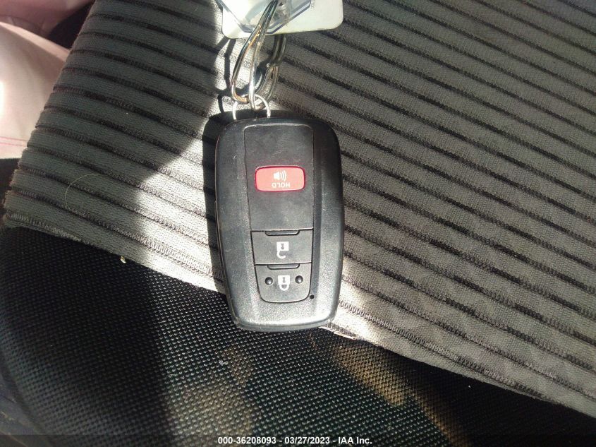 2022 TOYOTA 4RUNNER SR5 - JTEMU5JR5N6045614