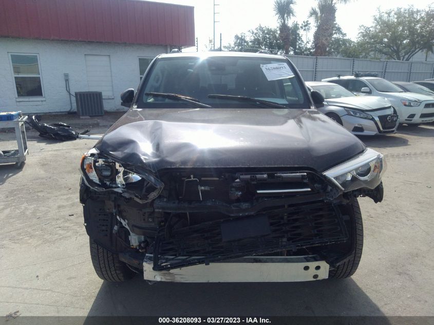 2022 TOYOTA 4RUNNER SR5 - JTEMU5JR5N6045614