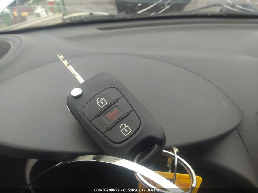 2013 KIA SOUL + - KNDJT2A61D7578700