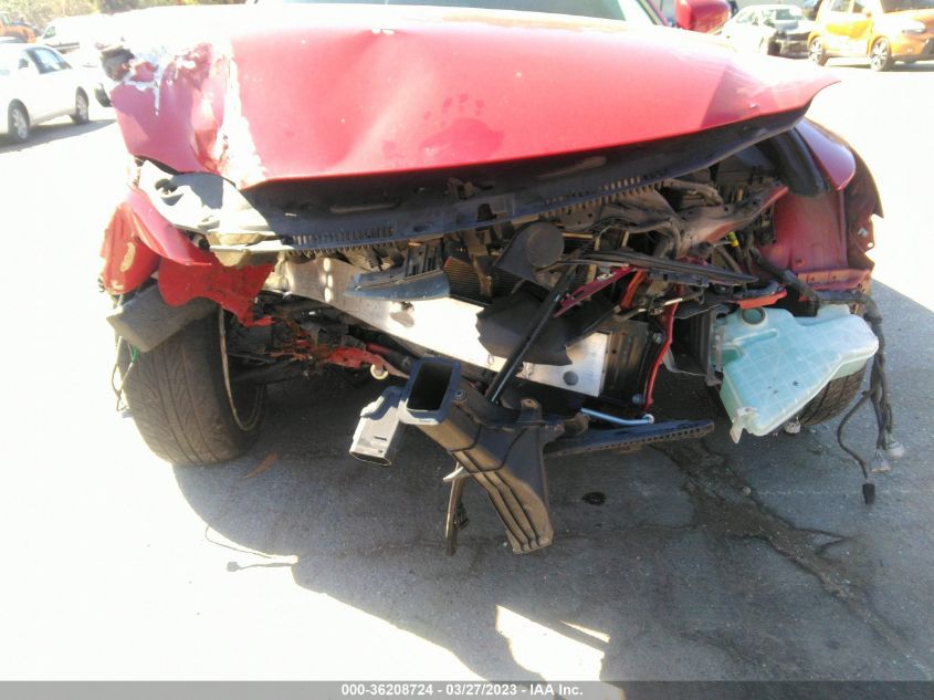 2016 LEXUS IS 200T - JTHBA1D27G5028929