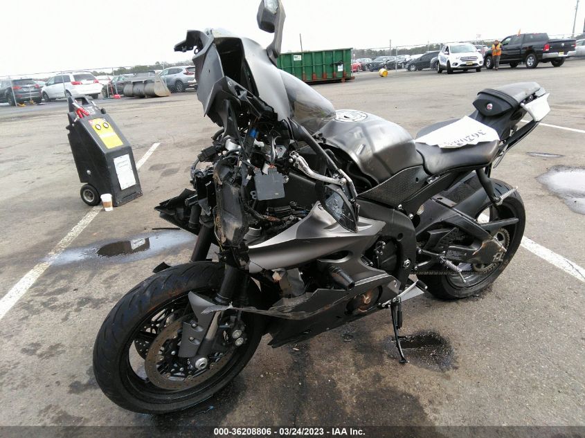 2019 YAMAHA YZFR6 JYARJ28E5KA004098
