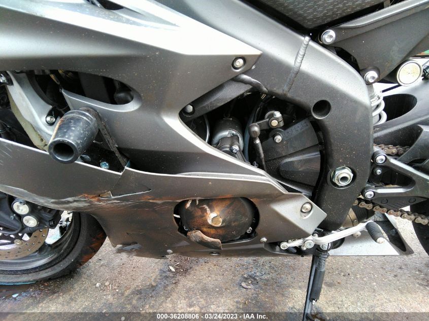 2019 YAMAHA YZFR6 JYARJ28E5KA004098