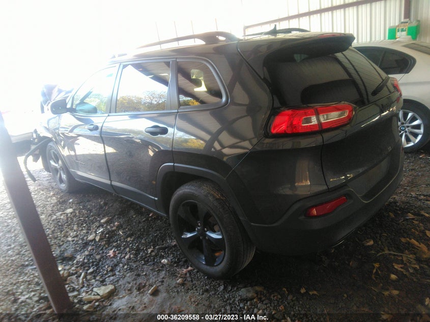 VIN 1C4PJLABXHW548769 2017 JEEP CHEROKEE SPORT