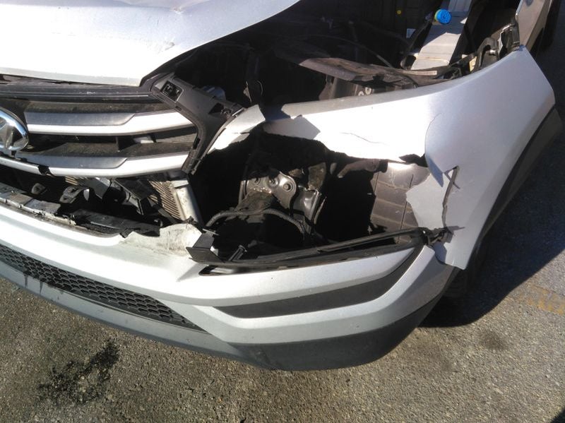 VIN KM8J33A49JU636873 2018 HYUNDAI TUCSON SEL PLUS