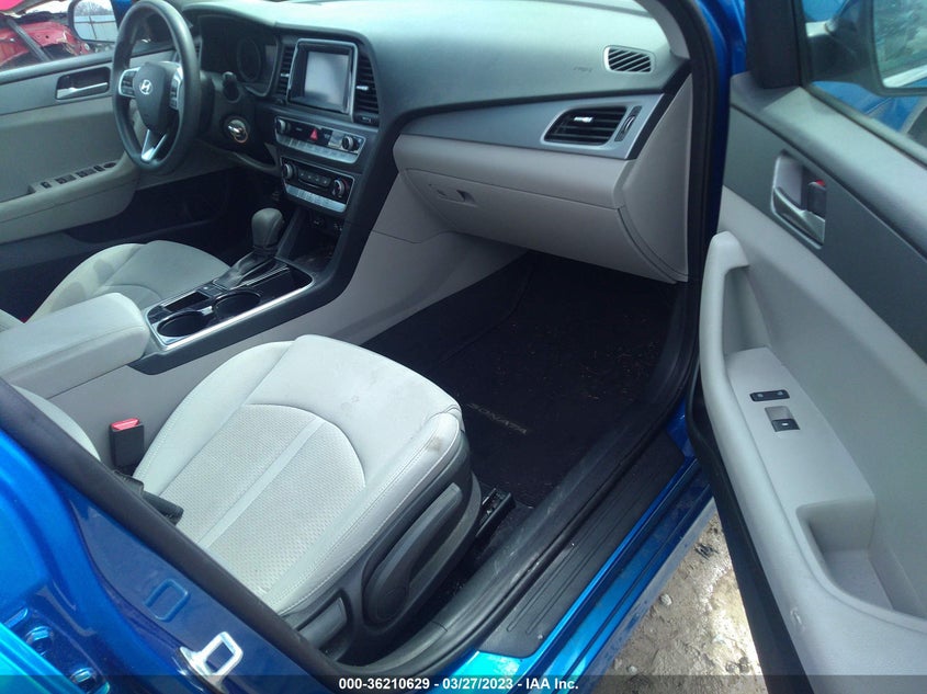VIN 5NPE24AF9KH765529 2019 HYUNDAI SONATA SE