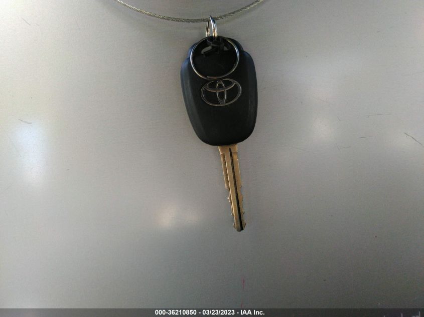 VIN 5YFBURHE4HP722381 2017 TOYOTA COROLLA L/LE/XLE/SE