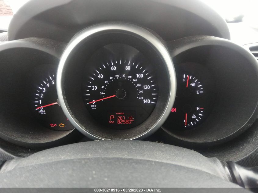 2013 KIA SOUL + - KNDJT2A60D7765765