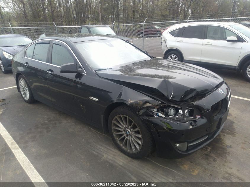 2013 BMW 5 SERIES 535I XDRIVE - WBAFU7C51DDU73948