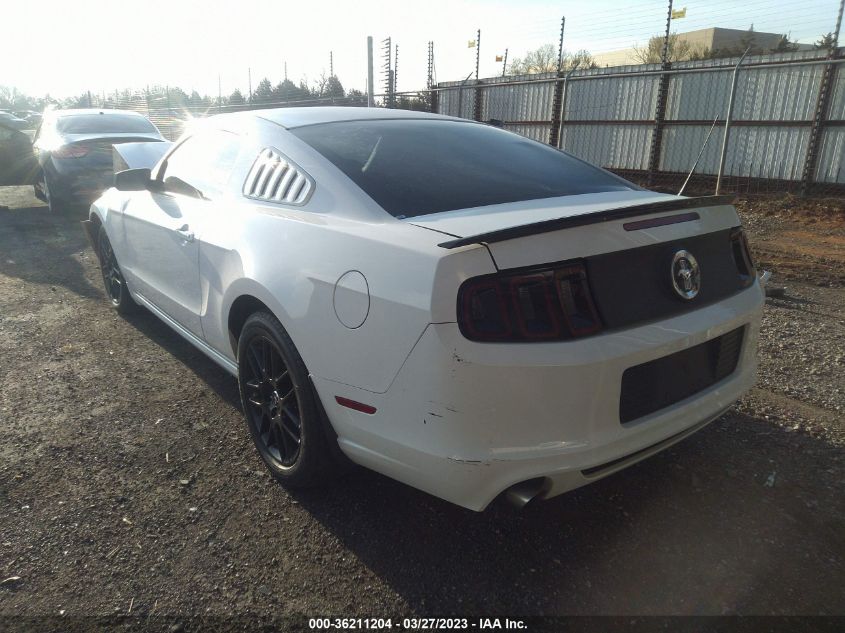 2014 FORD MUSTANG V6 - 1ZVBP8AM8E5284747