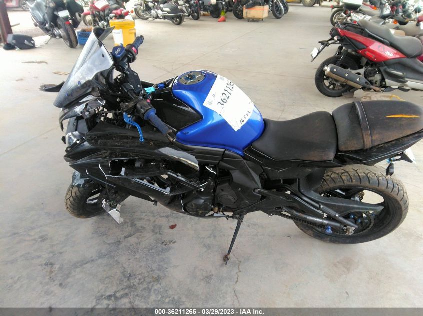 2013 KAWASAKI EX650 F - JKAEXEF18DDA03240