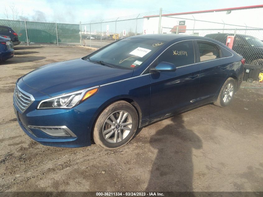 2015 HYUNDAI SONATA 2.4L SE - 5NPE24AF8FH216636