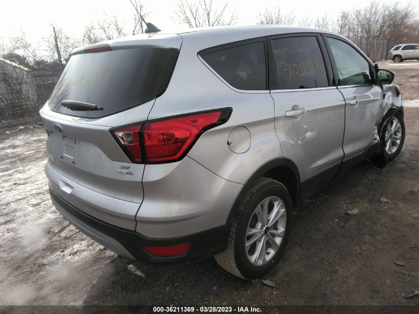 2019 FORD ESCAPE SE - 1FMCU9GD7KUC21780