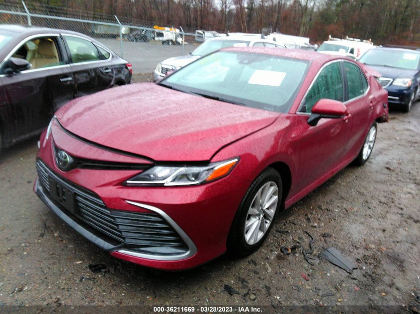 2022 TOYOTA CAMRY LE - 4T1C11BK2NU069685