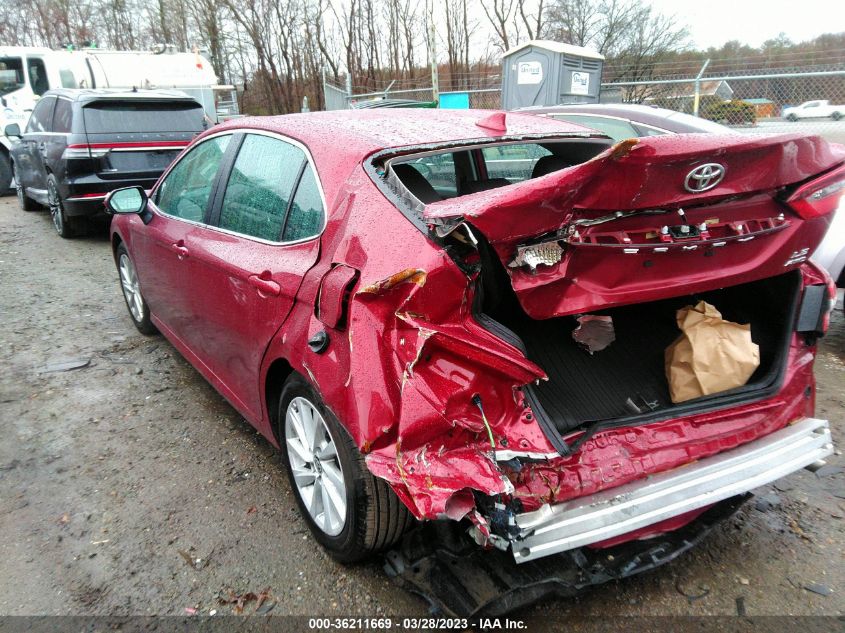 2022 TOYOTA CAMRY LE - 4T1C11BK2NU069685