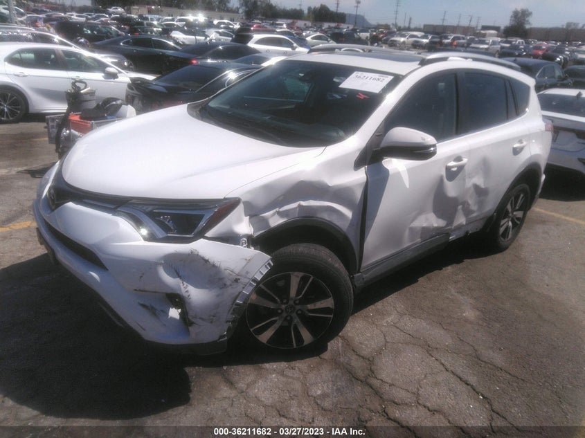 VIN JTMRFREV8JD233116 2018 TOYOTA RAV4 XLE/ADVENTURE