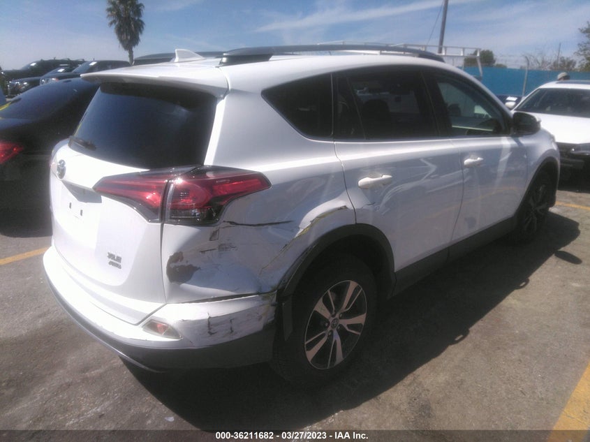 VIN JTMRFREV8JD233116 2018 TOYOTA RAV4 XLE/ADVENTURE