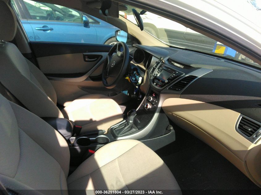 2016 HYUNDAI ELANTRA SE - 5NPDH4AE0GH715353