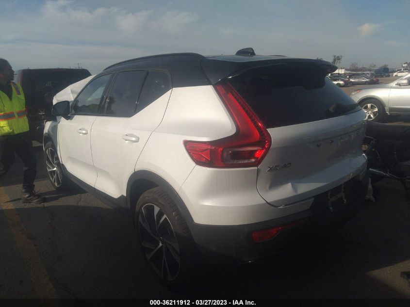 2021 VOLVO XC40 R-DESIGN YV4AC2HM8M2399150