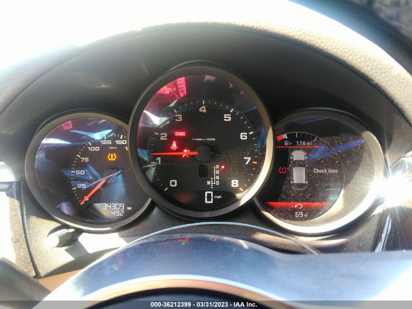 2019 PORSCHE MACAN - WP1AA2A57KLB09384
