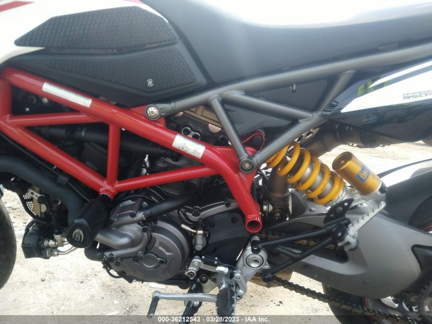 2020 DUCATI HYPERMOTARD 950/950 SP - ZDMBAJDT6LB004759