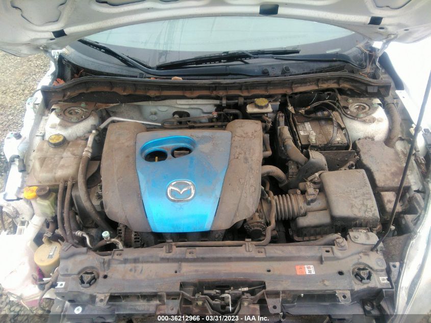 2013 MAZDA MAZDA3 I SPORT - JM1BL1UP6D1848350