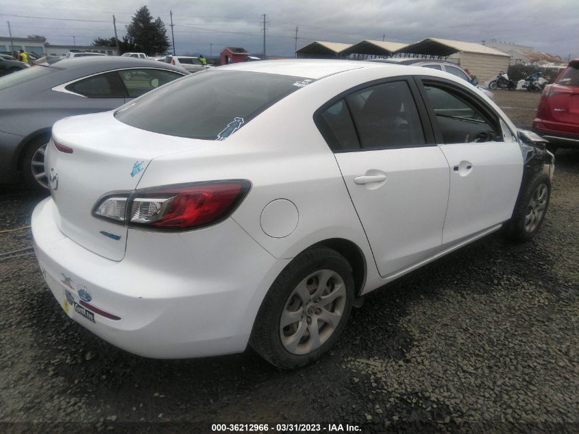 2013 MAZDA MAZDA3 I SPORT - JM1BL1UP6D1848350