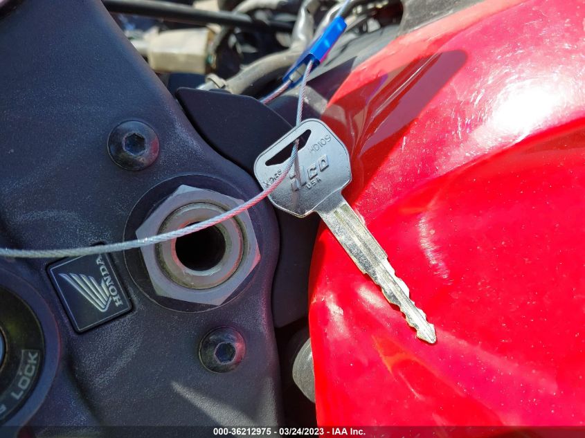 2008 HONDA CBR600 RR - JH2PC40138M100322