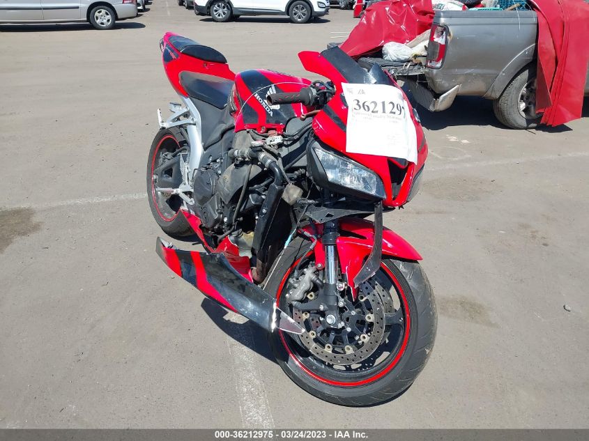 2008 HONDA CBR600 RR - JH2PC40138M100322