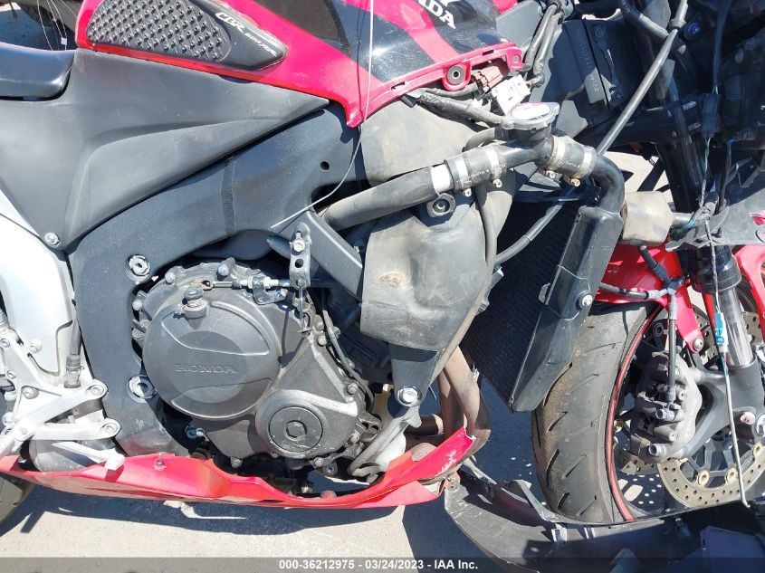 2008 HONDA CBR600 RR - JH2PC40138M100322