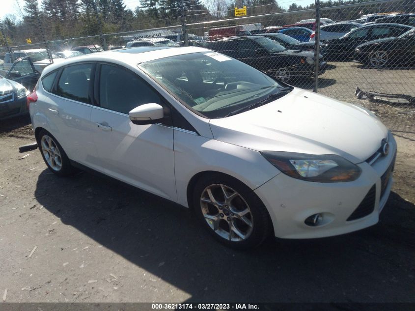 2014 FORD FOCUS TITANIUM - 1FADP3N27EL101573