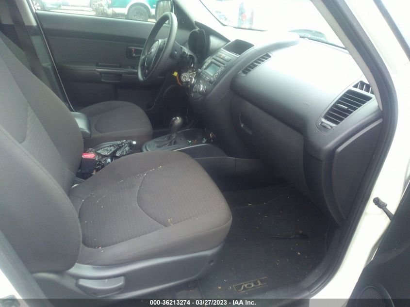 2013 KIA SOUL BASE - KNDJT2A51D7753695