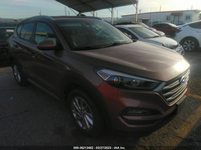 2017 HYUNDAI TUCSON SE - KM8J3CA49HU260721