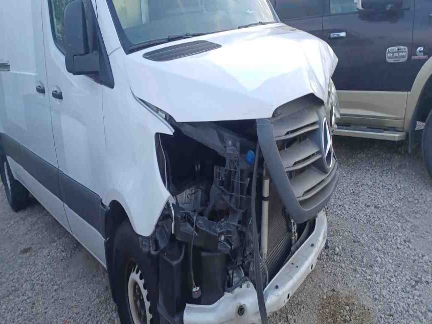 2019 MERCEDES-BENZ SPRINTER CARGO VAN - WD3PF1CD4KP154149