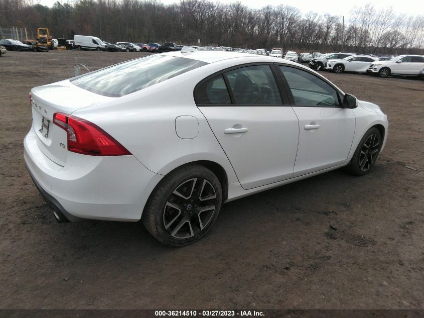 2017 VOLVO S60 DYNAMIC - YV126MFL1H2421767