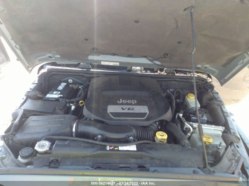 2014 JEEP WRANGLER UNLIMITED SAHARA - 1C4BJWEG8EL224489