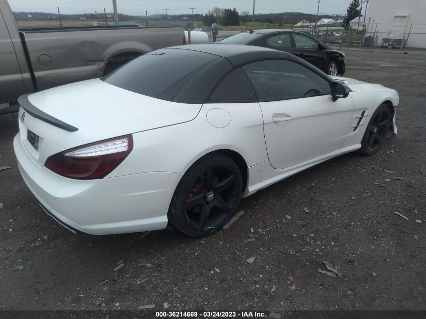 2015 MERCEDES-BENZ SL-CLASS SL 550 WDDJK7DA7FF035821