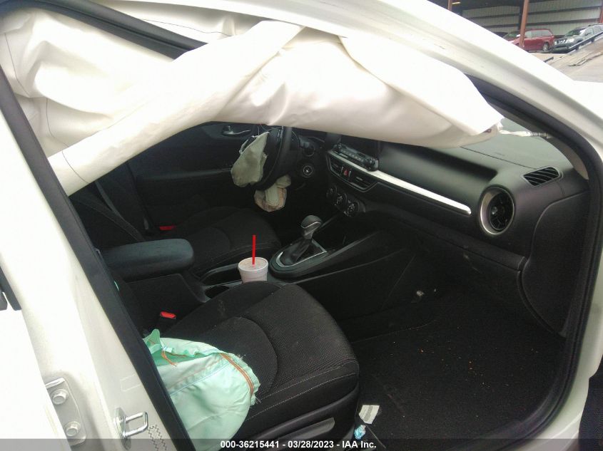 2021 KIA FORTE LXS - 3KPF24AD1ME383179